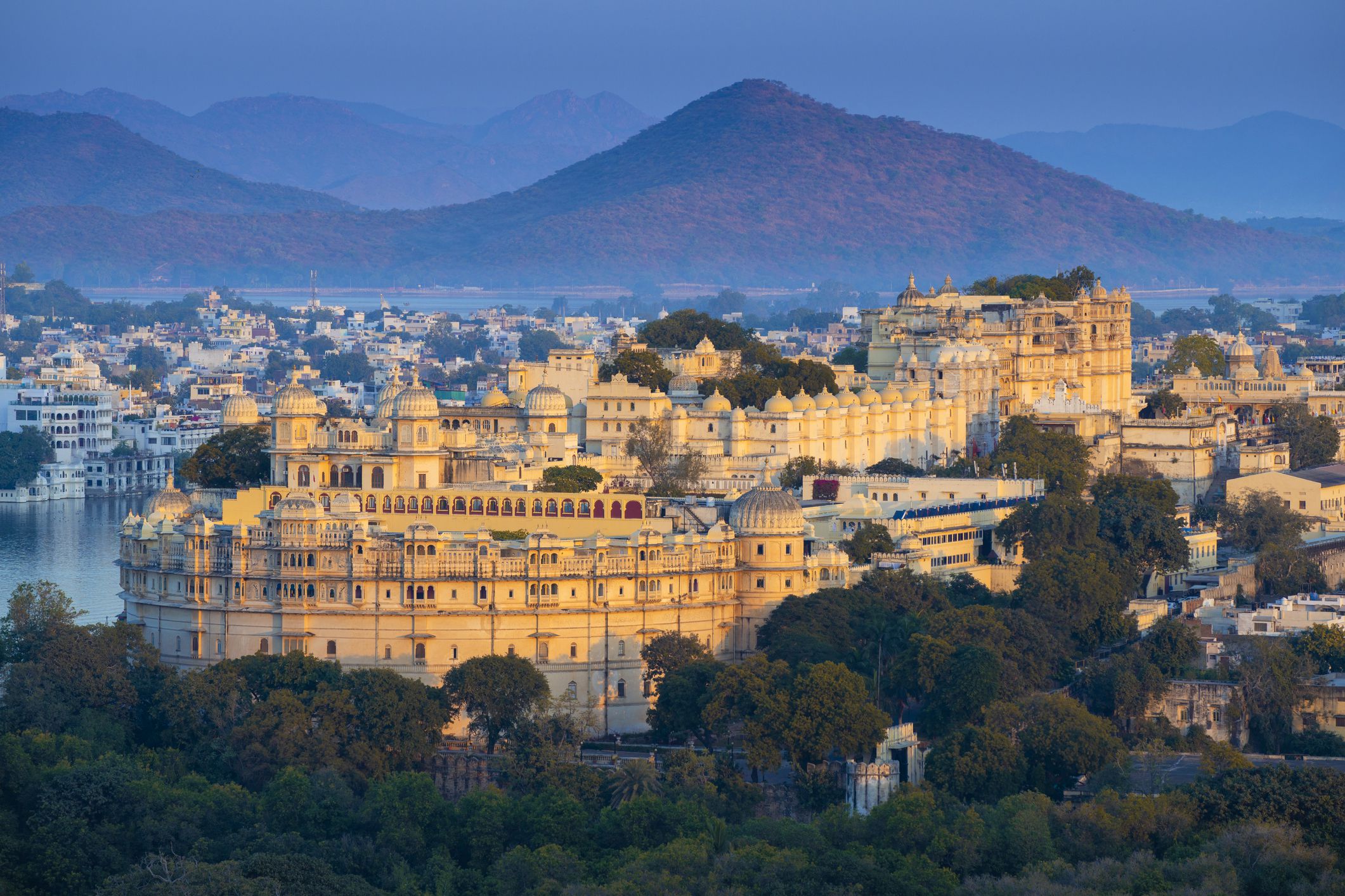 Majestic Jodhpur fort and the blue city of Rajasthan